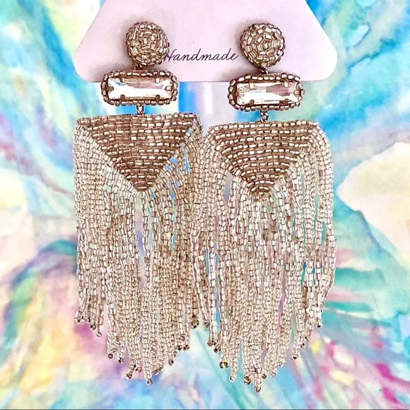 🌺🎉NWT🎉🌺 Anthropologie Deepa Silver Beaded Fringe Chandeliers - Picture 2 of 16